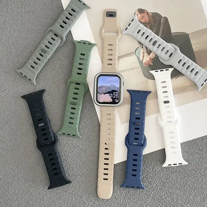 Silicone Band for  Watch 49Mm 45Mm 44Mm 41Mm 40Mm 42Mm 38Mm Sports Bracelet Correa Iwatch Ultra Series 9 8 7 6 5 3 SE Strap